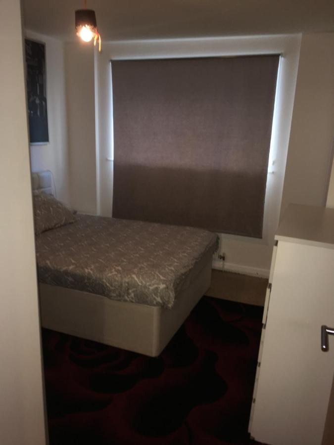 1 Bed Apt Near Canary Wharf London City Centre Londres Exterior foto